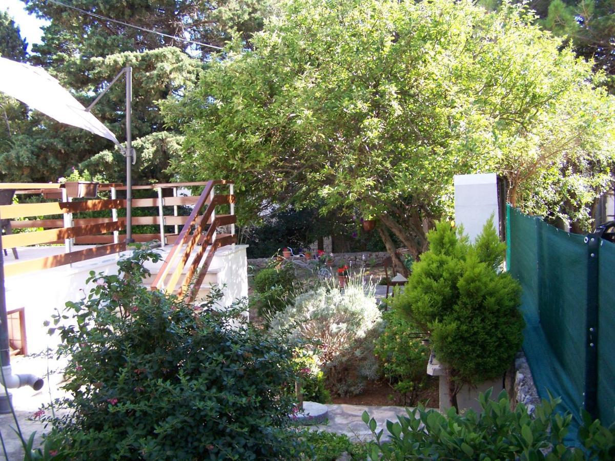 Apartments Sestan Novalja Exterior foto
